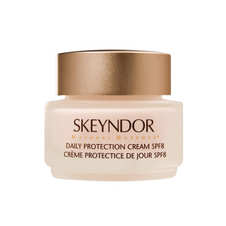 NATURAL DEFENCE Daily Protection Cream SPF8